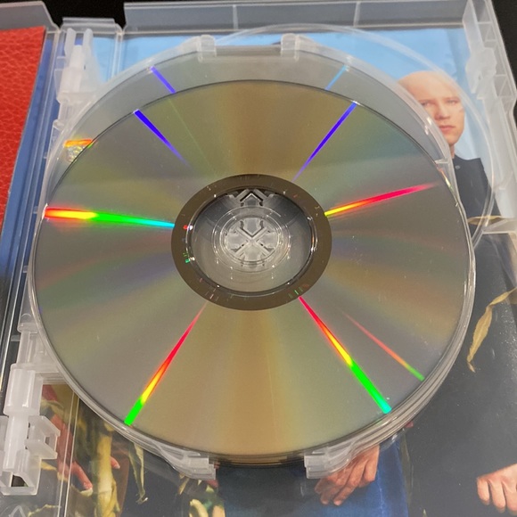 Smallville - The Complete First Season - Picture 8 of 11